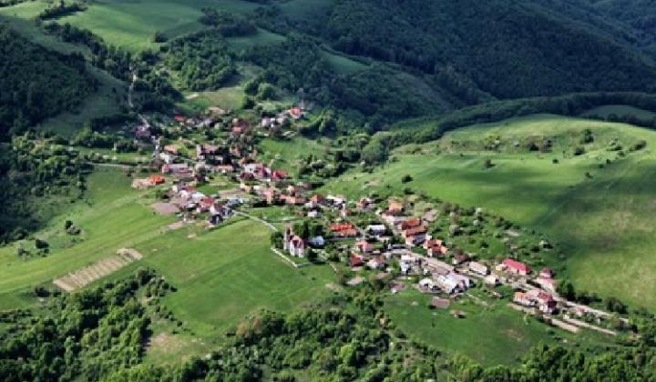 Letecké fotografie obce Vysoká