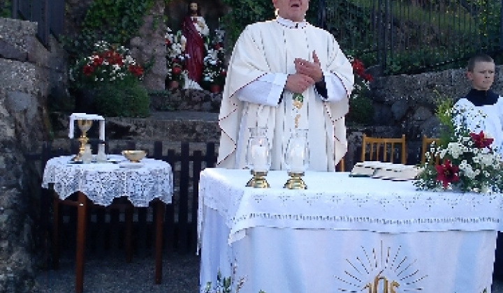 Slávnosť pri Božskom srdci v obci Vysoká 15.6.2012
